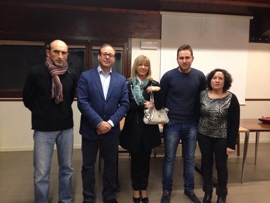 daniosesr's tweet photo. Gran cierre de la "SEMANA DE LA SALUD" en Nalda con Dr Don Luis Javier Alonso Pérez, Jefe de Cardiología de S. Pedro. http://t.co/1GZmpcjFJo