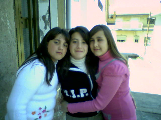 PasadoBenabre's tweet photo. . @MercheHetfield @encarnacorral28 http://t.co/uIEIhHiG88