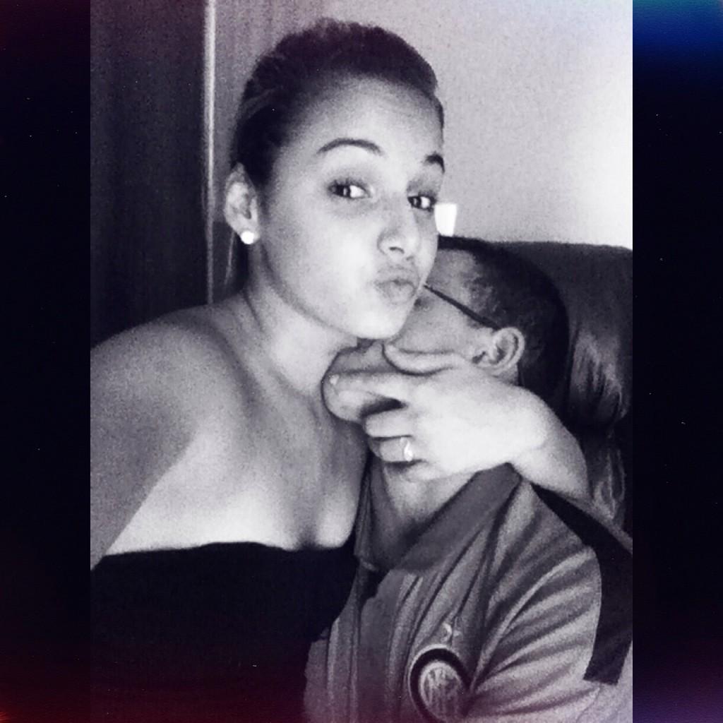 Blesseed_by's tweet photo. Graças a Deus te encontrei... Meu💘💏 http://t.co/JCezZTPMZy