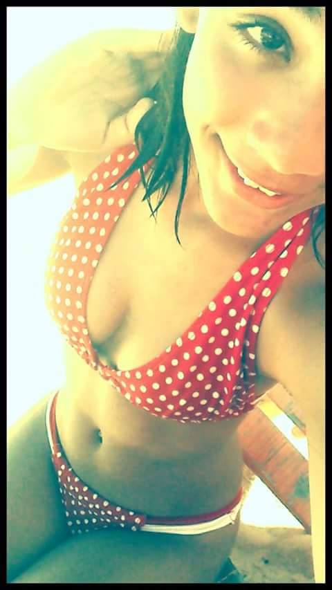 SahDrewMelo's tweet photo. Sol Prai Biquini Gandaia 
Praia Prft Com Prima Ué...... http://t.co/nkulhC6QtF