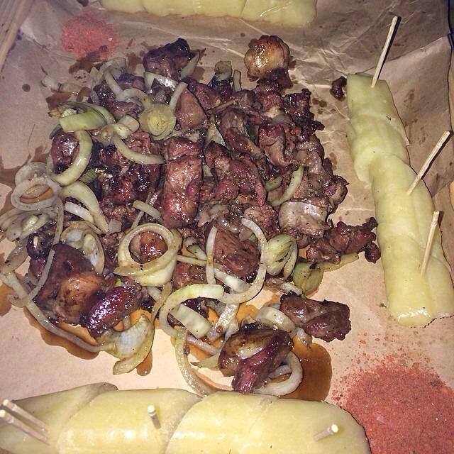 th_jnr's tweet image. Ca au bled ca vaut une misère et tu t'régales 😍😍 c pas vos vieux resto a 50eu ta 2 ptits pois dans l'assiette frere 🚫