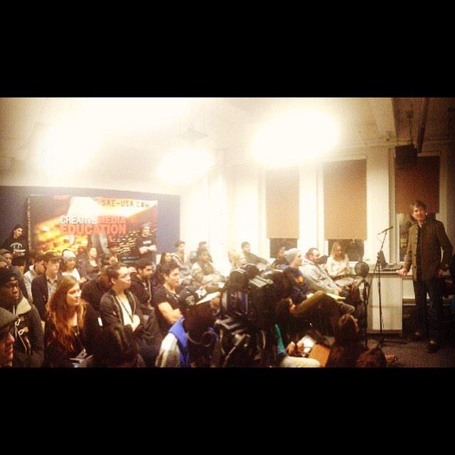 @popvocalacademy WE'VE GOT J. CHRIS GRIFFIN in the <a href="/SAENY/">Saeny Iskandar</a> house! #SAEtv #SAEaves