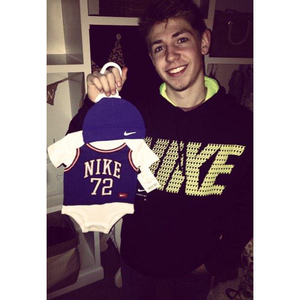 TaylorSnyder09's tweet photo. My heart is happy and full ❤️ #CollinJames #NoahJames http://t.co/NwGlhf421c