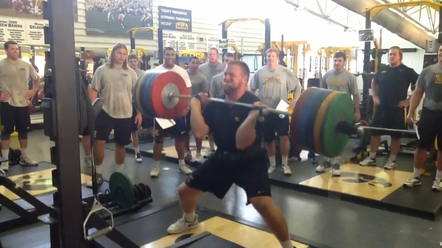 #NFLCombine's strongest man?

Iowa's Brandon Scherff hang cleans 443 pounds [VIDEO]: at.nfl.com/RabtPNF
