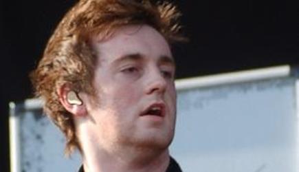 Let\s wish Asking Alexandria\s Sam Bettley a Happy 24th Birthday today! 