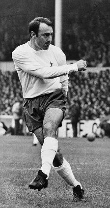 India Spurs family wishes Jimmy Greaves a very happy birthday. The legend celebrates his 75th birthday today. 