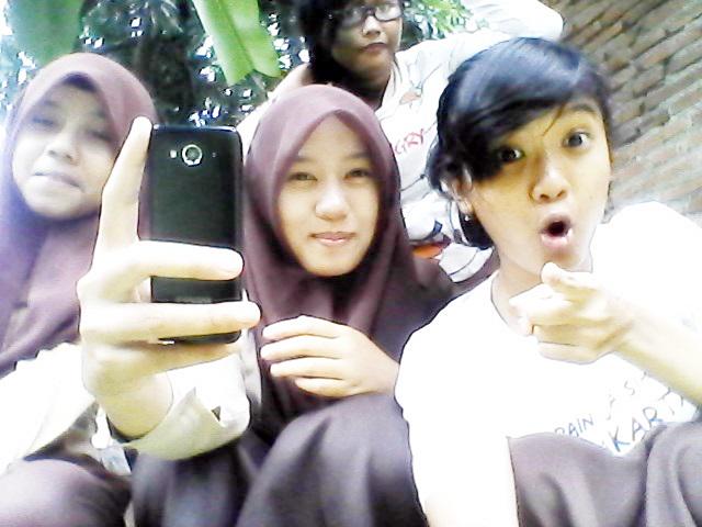 _put17put tweet picture