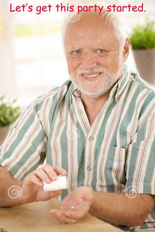 memelordx's tweet photo. @C_Copenheaver when you realize you're a pretentious asshole who doesn't appreciate a good meme http://t.co/ct42d32WEe