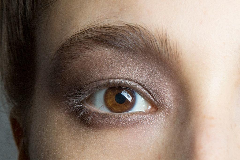 Steal your next date night look with this eye makeup inspiration from <a href="/NAEEMKHANNYC/">NAEEM KHAN</a>:
popsu.gr/36895342