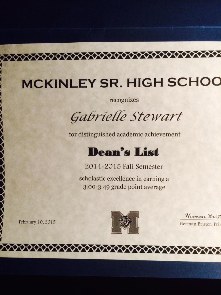 SparrowTimika's tweet photo. My baby made the Dean's List http://t.co/8HFBw8Ac9Z