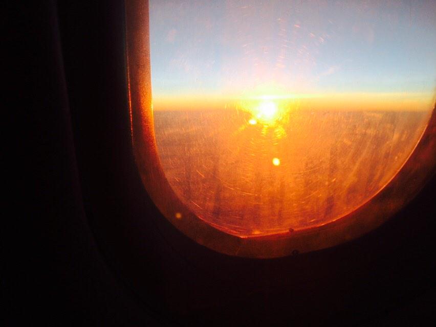 Rajeeb_Rahman's tweet photo. Beautiful Morning 😊 On board AI Bom cok.. http://t.co/Oedj2u40LW