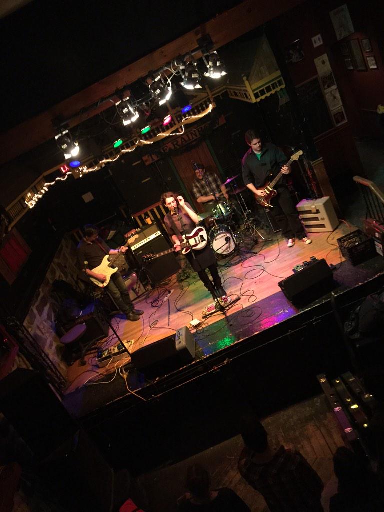 #RightNow!! <a href="/Tindervox/">Tindervox</a>'s new song..

#THUMBS!

<a href="/HearingTrees/">Hearing Trees</a>
<a href="/RainbowBistro/">The Rainbow Bistro</a>
#OttMusic