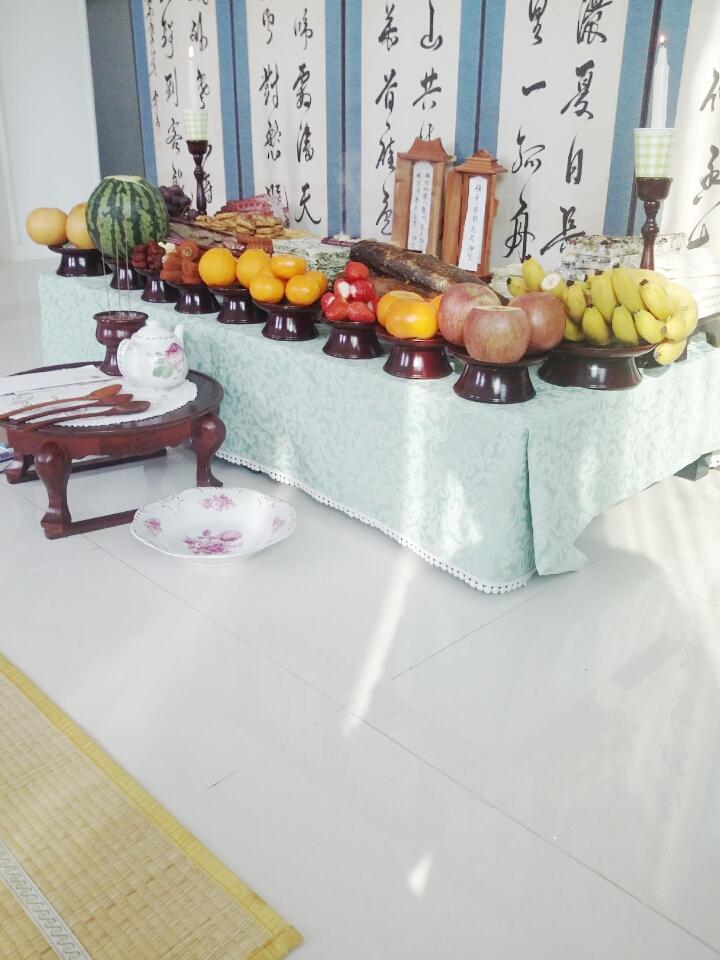 6380010's tweet photo. 새해복많이받으시고
즐거운 설보내세요
#설 #설날 http://t.co/PGUsBIeNs6