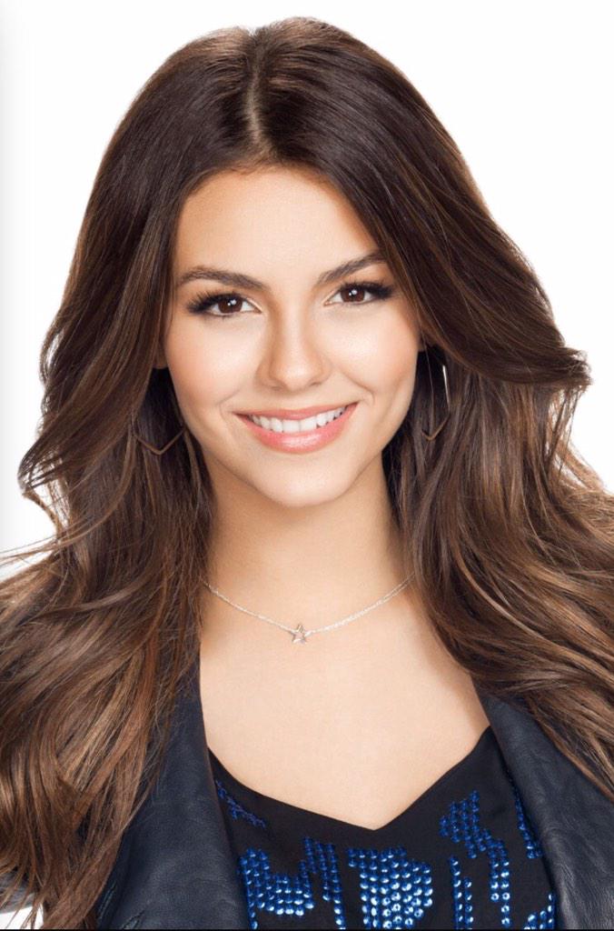 Happy 22nd Birthday Victoria Justice !        