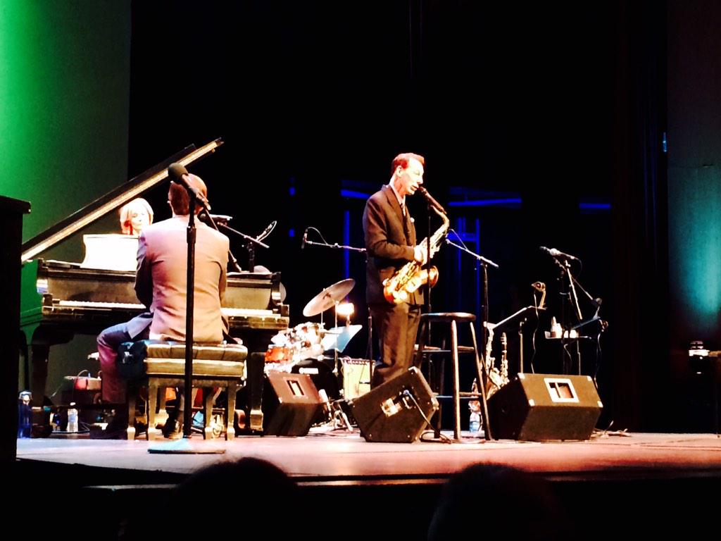 MsMollyRyan's tweet photo. @briaskonberg @LevinsonDan Y'all were on FIRE tonight @HighlightsInJaz #jazz #bestofnewyork #highlightsinjazz http://t.co/lOxLgqRAMw