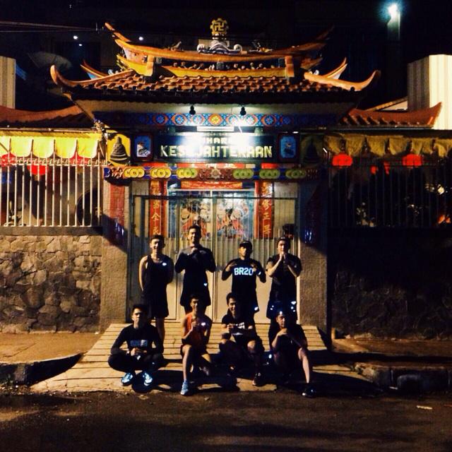 br20runners's tweet photo. #BR20ThursdayNiteRun recap: celebrating chinese new year and wishing a prosperous year ahead.  Gong xi fat cai. http://t.co/PFmuZvLhIh
