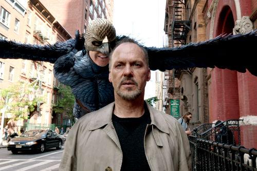 #Birdman da non perdere articolo di <a href="/KatiaIppaso/">Katia Ippaso</a> #cinema #teatro #broadway 

teatroecritica.net/2015/02/birdma…