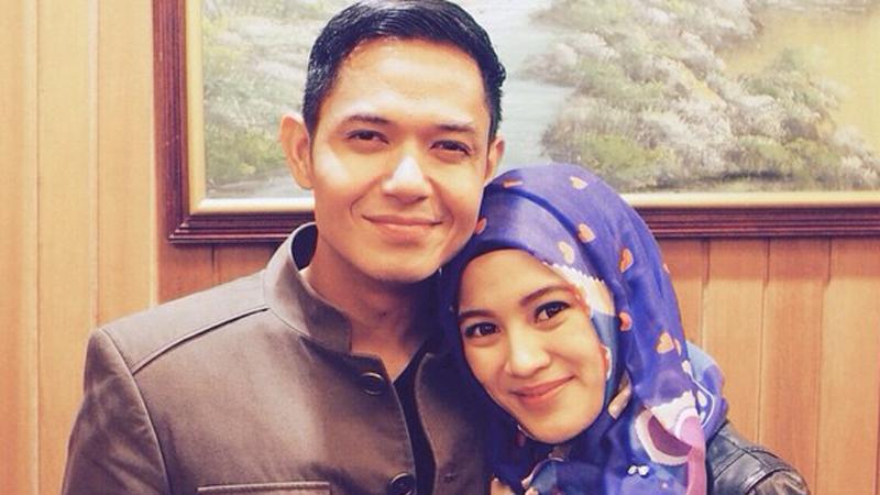 VIVAcoid's tweet photo. RT @VIVAlife_: Arti Nama Anak Dude Harlina dan Alyssa Soebandono http://t.co/ro9ikiUVmt http://t.co/AaGMIZvGJS
