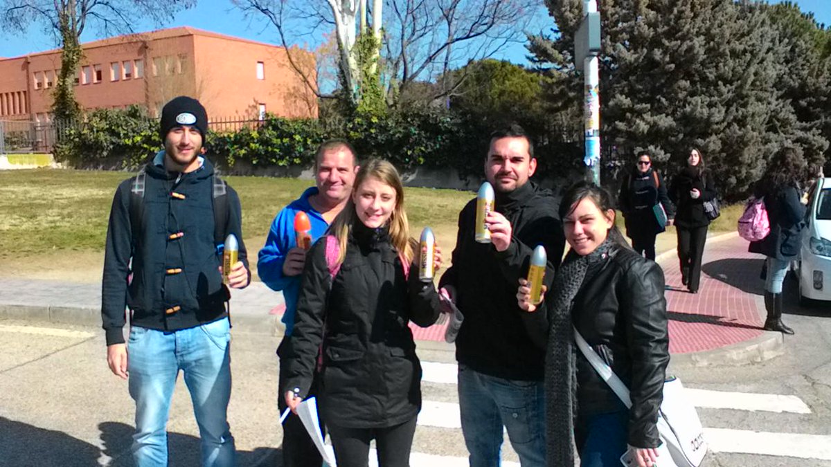 MissileEnergyEs's tweet photo. Seguimos recibiendo fotos del gran éxito de ayer en #URJC #Móstoles!
Hoy tendremos #PromoMissile en #Jaen! #Missile http://t.co/XdSPudPmjO