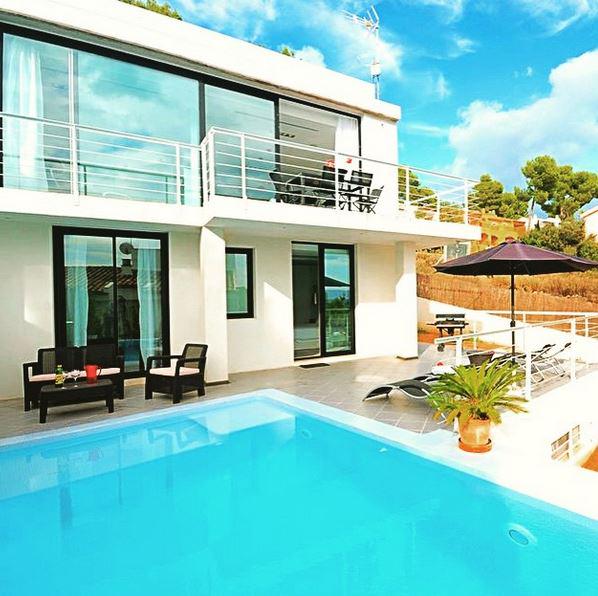 VACASOLde's tweet photo. Luxus auf Mallorca https://t.co/K4WFdQdhoh #Ferien #Urlaub #Reisen http://t.co/EeYW4QZesI