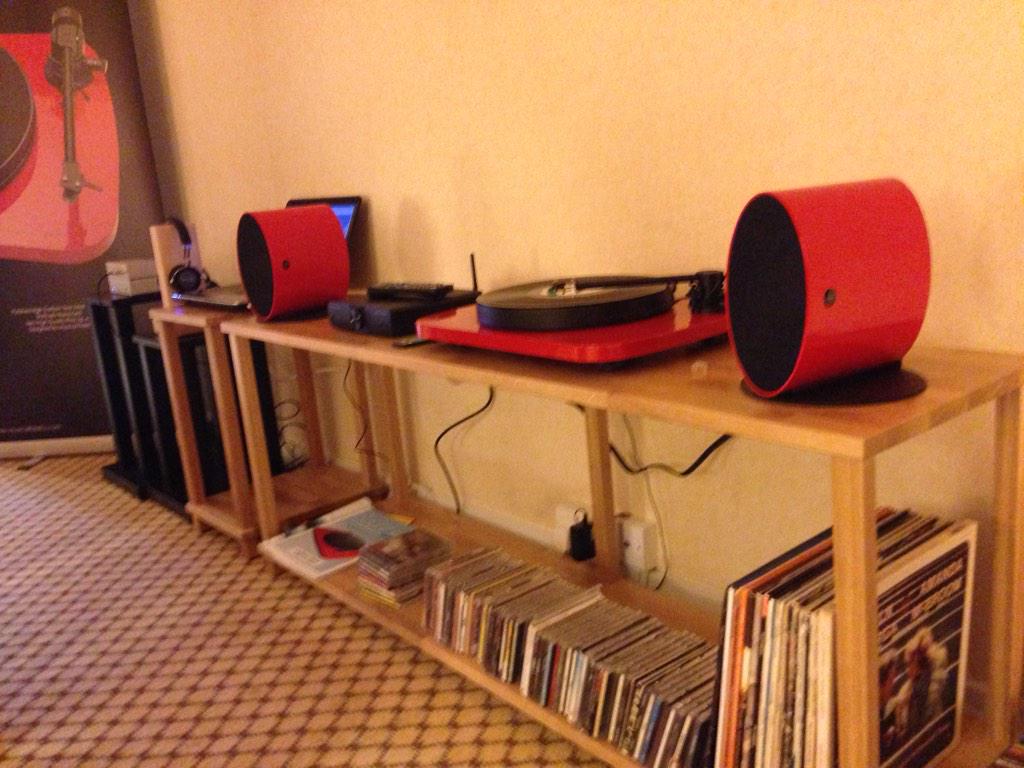Davewatersuk's tweet photo. @HiFiChoiceMag @whathifi @MF_HiFi @musicalfidelity @MFhphones @SvBristolShow we are up and running. http://t.co/luObizn8PC