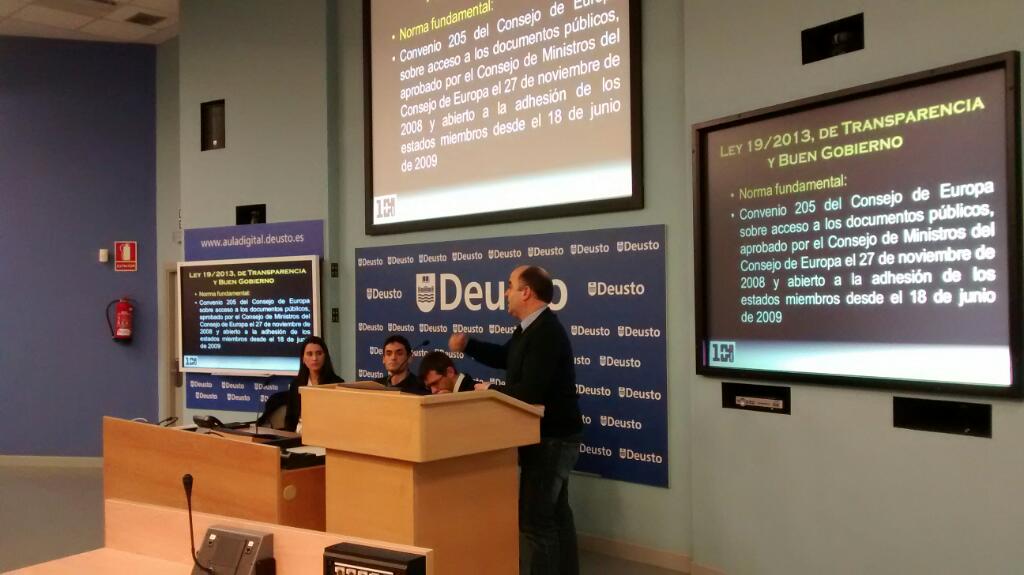 eudbpedia's tweet photo. Oraintxe bertan, @inakiPariente gardentasunari buruz berbetan. #OpenDataDay #ODD15 http://t.co/UGqBDLtIDY