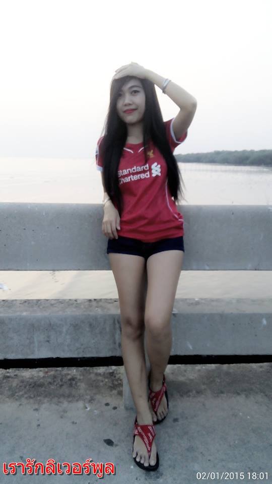 KopitesAngels's tweet photo. Selamat menyantap makan siangnya kops :') #LiverpoolGirl #YNWA http://t.co/eQxKMph5Zm