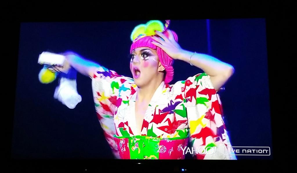 Jorg31981's tweet photo. @manilaluzon @RuPaulBOTS just as good on tv as in person. #yahoolive http://t.co/ocSuCNjcWG