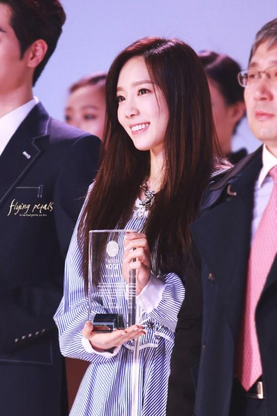_To_get_her__'s tweet photo. @B__MarKeT 혹시 이 사진들로 보정해주시면 안될까요?ㅜㅜ 너무 예뻐서.. http://t.co/bPzUdiMNZm