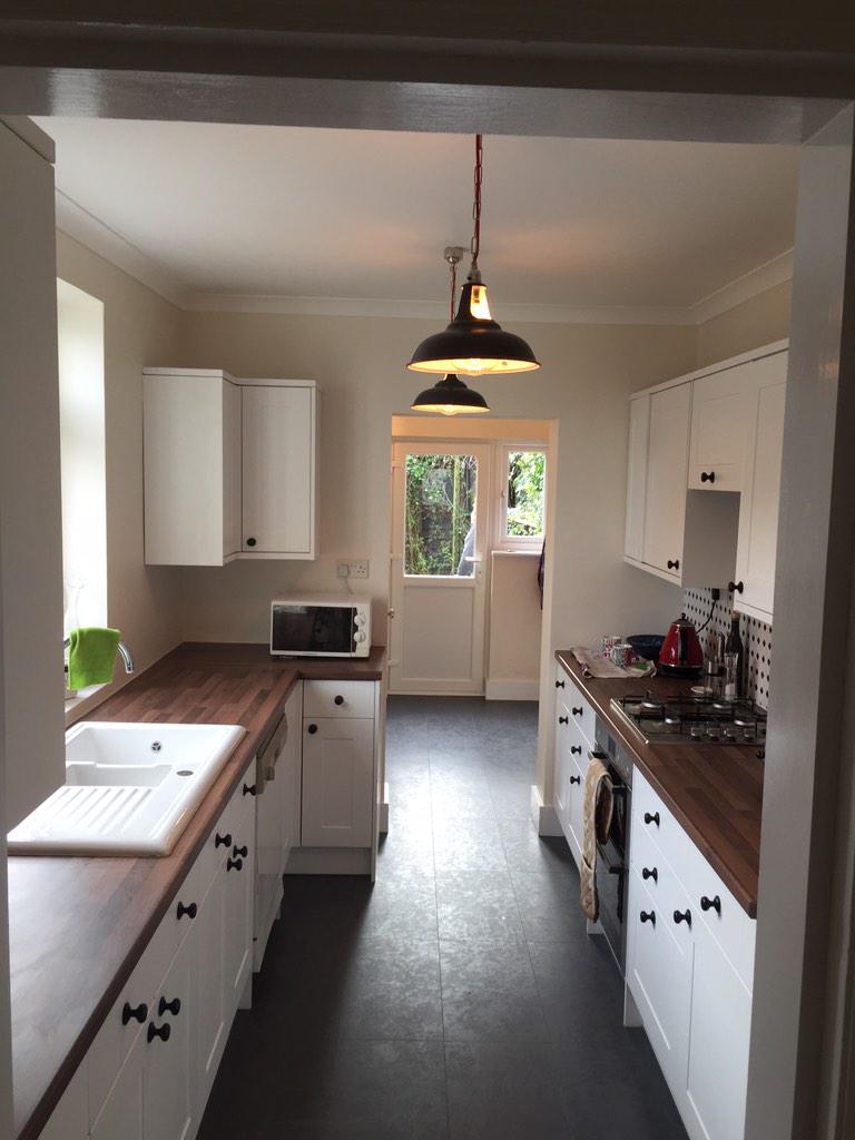 GHBuilding's tweet photo. Kitchen completed http://t.co/j1eSUT9UeV