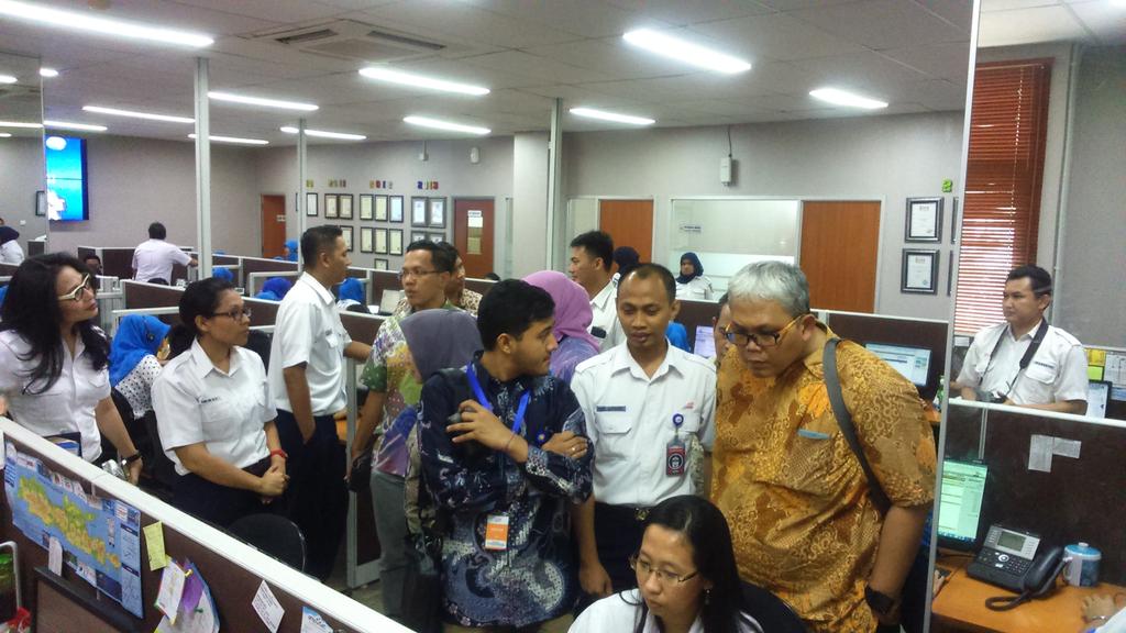 KAI121's tweet photo. #ContactCenter121 PT. KAI kembali mendapat kunjungan/benchmark, kali ini dari PT. Angkasa Pura II @contactap2 http://t.co/lpL98ncaxN