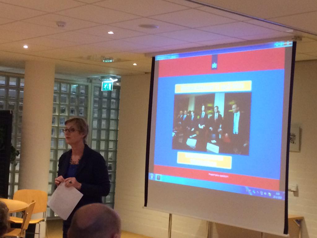 Mariannelentz's tweet photo. Werkgeversontbijt #Apeldoorn in volle gang met hoofdonderwerp baanafspraak en Quotumwet door Ministerie SZW. Boeiend! http://t.co/Tc0l2yrXPh