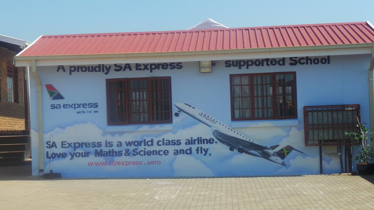 flySAExpress's tweet photo. #SAExpress proudly sponsors Mehlareng Combined Farm school with the Dept.of @ArtsCultureSA.#SAExpressCares^eN1 http://t.co/FPVgjCj3Mo