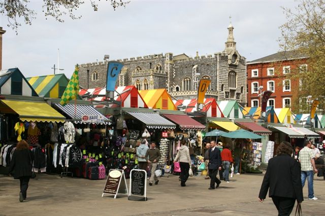 Want to #startup a #business? Here's why you should do it in Norwich... ow.ly/JmNLc 

#norfolkhour