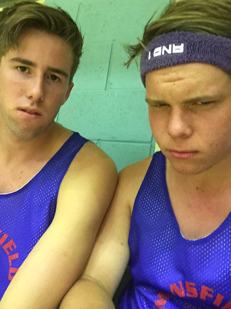 Bigtravyd's tweet photo. We're ready to ball @scozaa @liam2theEddie @KingJames @RADeMita @RudyGay8 @jimmyfallon @AntDavis23 @Dame_Lillard http://t.co/Htt8cUKmet