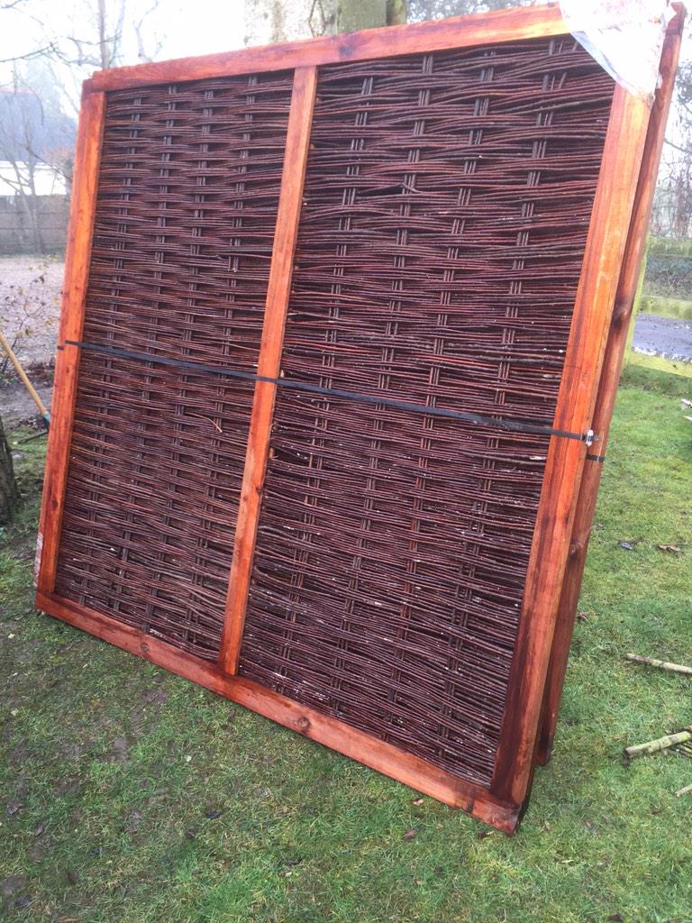 Adsungroup's tweet photo. Willow panel fencing in ship lake near Henley, #willowfencing #landscaping #fencing #landscapinginhenley http://t.co/l3Jgm0VIRE