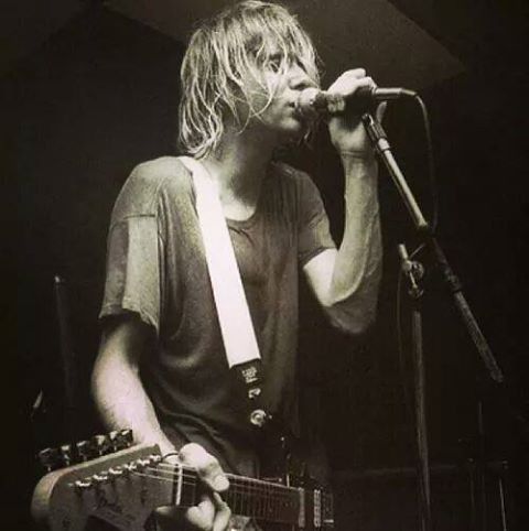 Today he\d be 48... Happy birthday Kurt Cobain! Always alive in our hearts... 