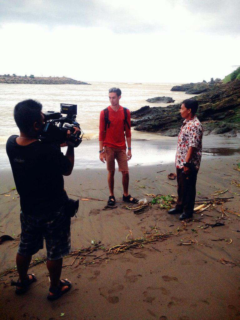 JIMmodels's tweet photo. Jangan lupa saksikan bsk sabtu &amp; minggu jam 10 pagi @indobangetRTV w/ @jessesuteja hanya di @langitRTV http://t.co/QnKHO0T09i