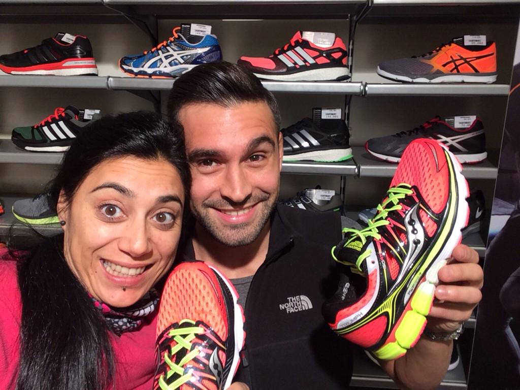 Doné mis zapatillas para una buena causa. Y ya tengo unas nuevas! Gracias <a href="/ZugastiRafa/">Rafa Zugasti</a> y <a href="/cuylas/">Cemal Uylaş</a> por asesorarme