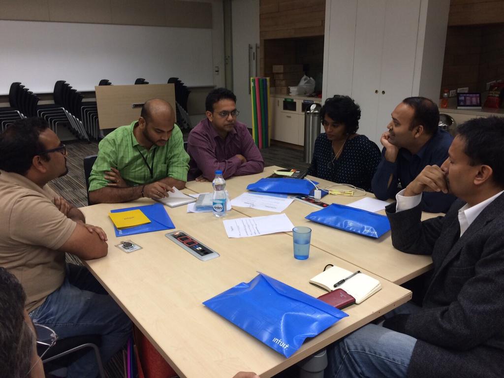 IntuitIN's tweet image. Getting prepped for prototyping with a hands-on #Design4Delight exercise. #DesignAwesome