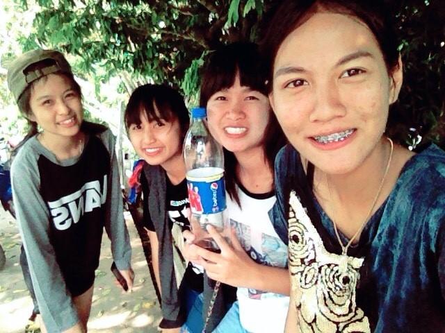 MMo705's tweet photo. ปิดเทอมแย้วว
#ฉลองง 💃😝😉 http://t.co/sPDVKov0SF