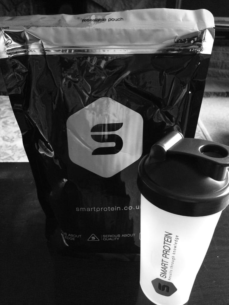 JoeBlackwell1's tweet photo. Nice one @Smart_Protein Order has just arrived (within 24 hours of purchasing)..Let's see what all the fuss is about http://t.co/ZDGHykqFbu