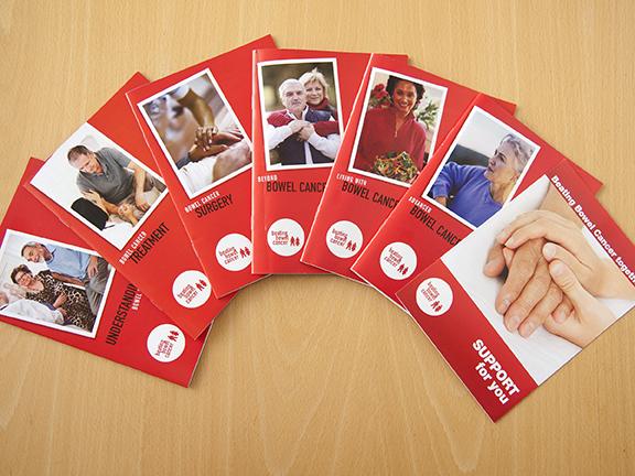 bowelcancer's tweet image. Our booklets give you clear facts combined with stories from patients. Download them free: beatingbowelcancer.org/booklets-facts…