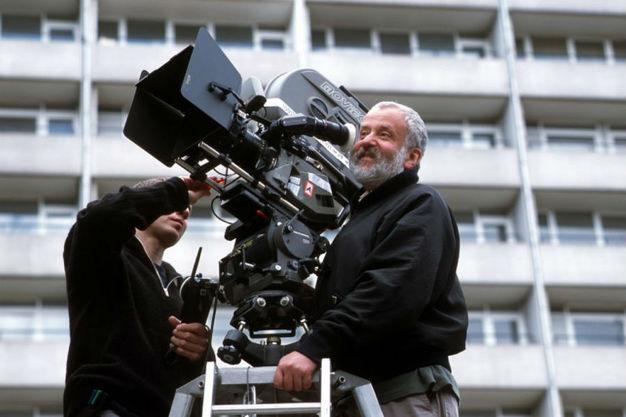 Happy Birthday to one of cinema\s greats, Mike Leigh! 