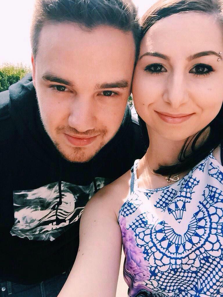 literallyliamm tweet picture