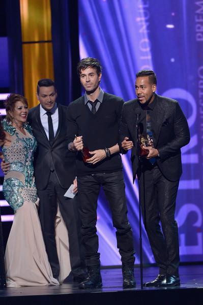 Enrique Iglesias and Romeo Santos attend the 2015 Premios Lo Nuestros Awards at American Airlines Arena.