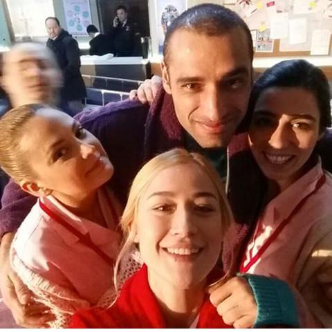 acilservismurat's tweet photo. bende diyorum bu hemşireler nerde @sinanacilservis seni yurek yakan seniiii @BerzanDoktor http://t.co/YML4BIeNUS