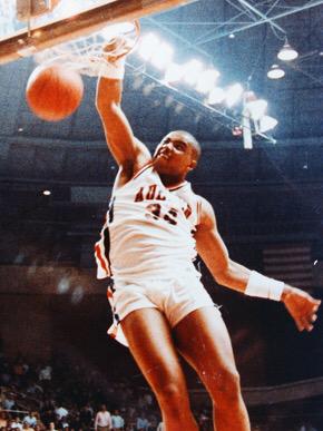 Happy birthday to one of auburns finest, Sir Charles Barkley! 