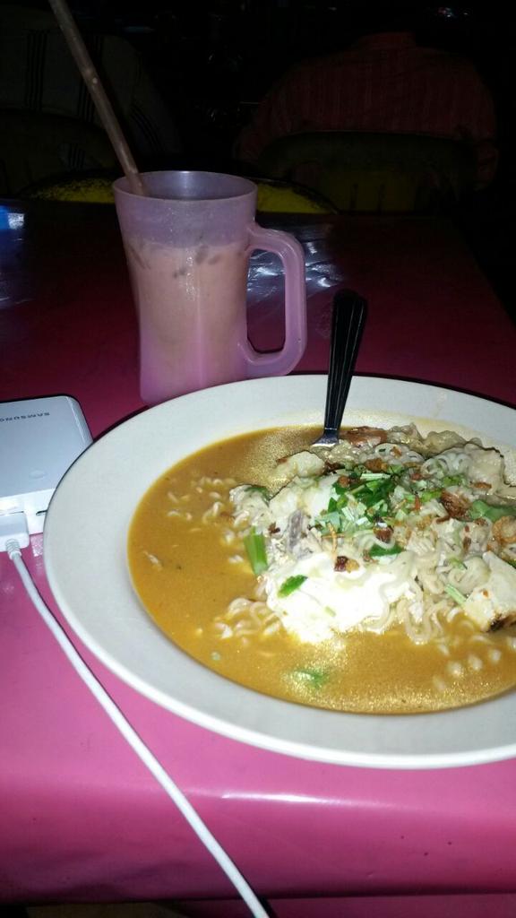swanixora's tweet photo. Jemput mkn semua...... http://t.co/ZRDBPb6L3p