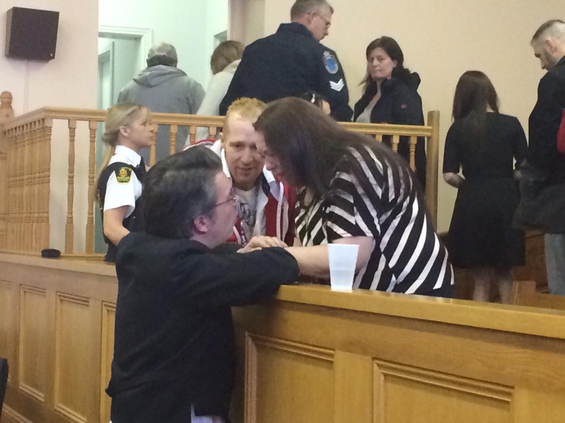 arianakelland's tweet image. Loretta Pynn cries. Speaking to Mark Gruchy. #pynn